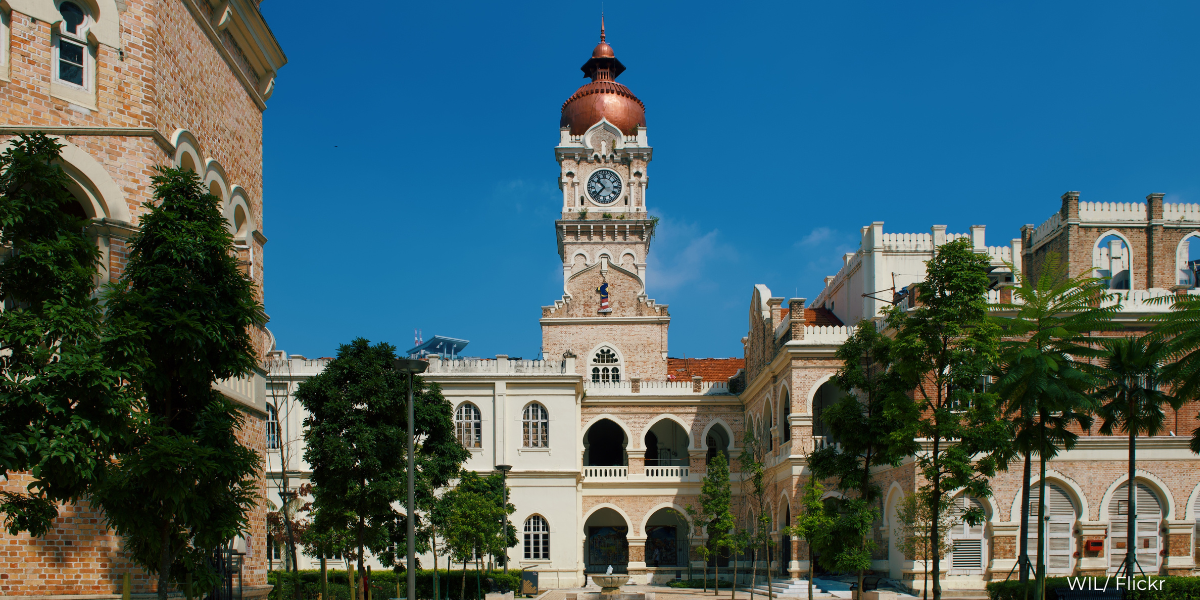 Adakah Masa di Semenanjung Malaysia Telah Dipercepatkan?